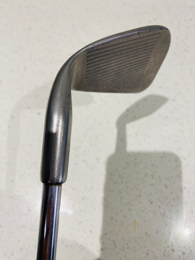 PING KARSTEN III Black Dot SAND WEDGE.   R/H