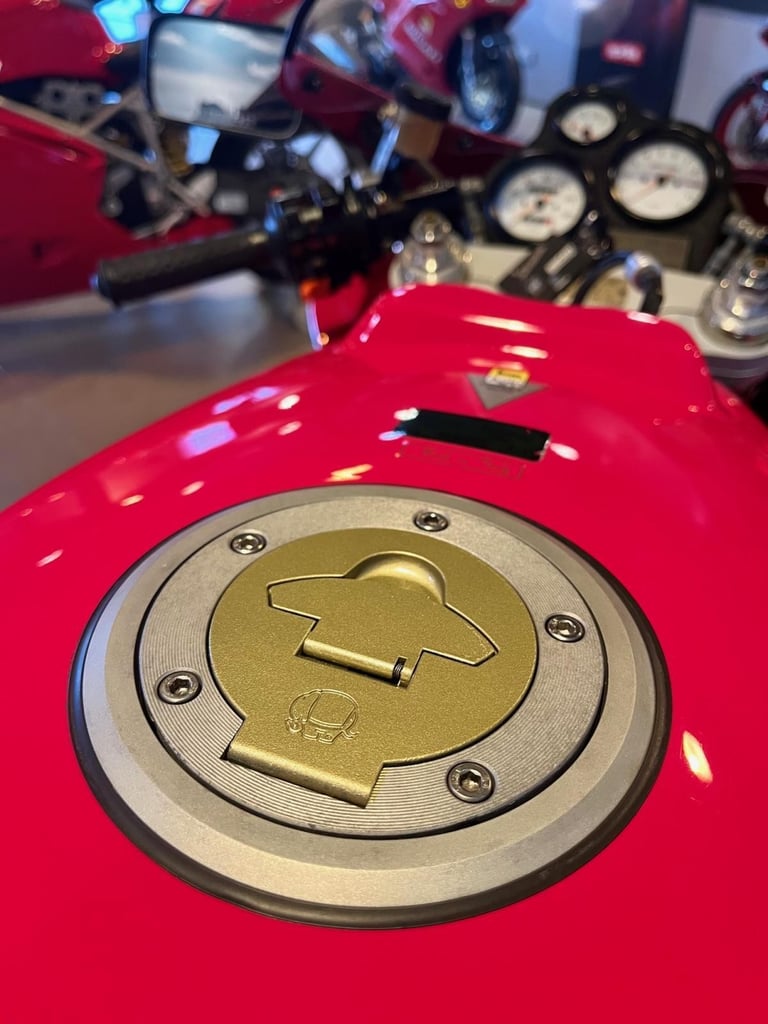 *SOLD* DUCATI SUPERLIGHT 900 MK.5 NO.58/309 LOW MILES