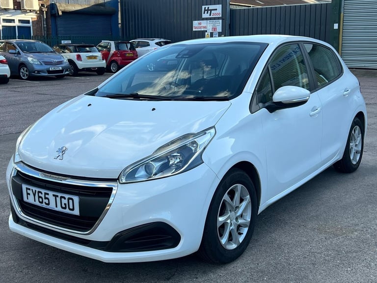 2015 Peugeot 208 1.2 PureTech 82 Active 5dr HATCHBACK Petrol Manual