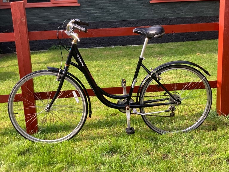 BTWIN elope 100 Dutch style