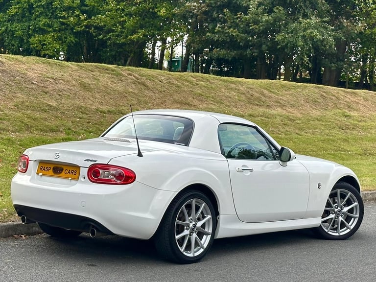 2013 Mazda MX5 2.0 Roadster Sport Tech - Lovely Example