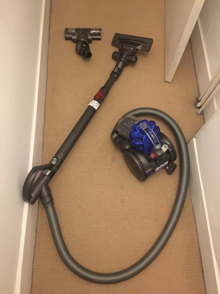 Dyson hoover in very good condition 