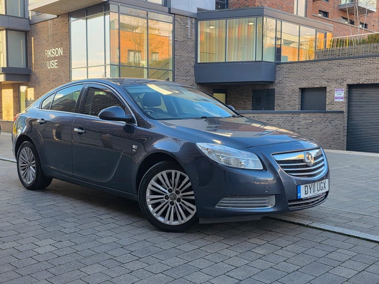 Vauxhall, INSIGNIA, Hatchback, 2011, Other, 1956 (cc), 5 doors