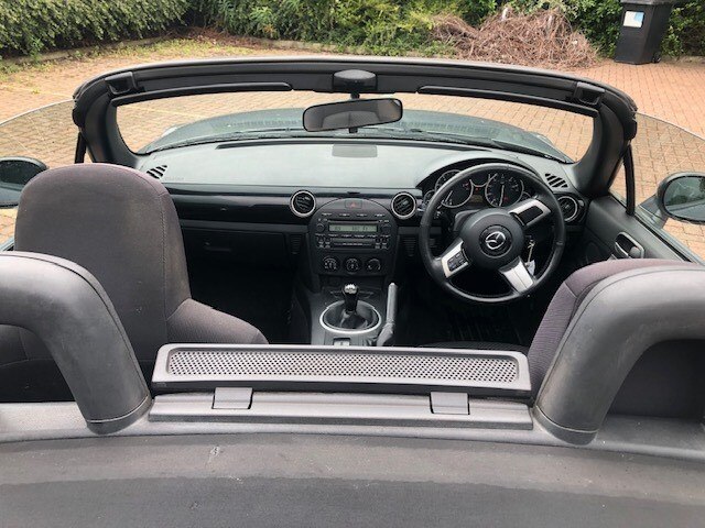 MAZDA MX-5 1.8 CONVERTIBLE. ONLY 1 PREVIOUS OWNER