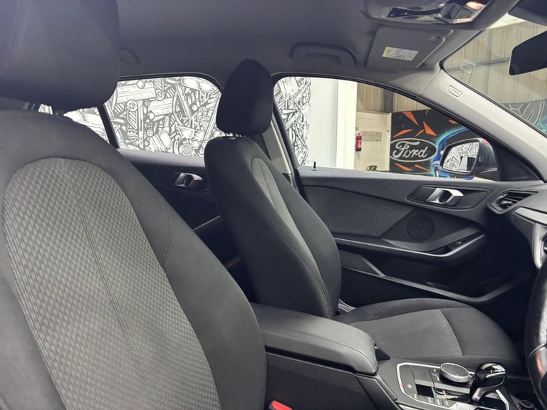 2021 BMW 1 Series 1.5 118i SE Hatchback 5dr Petrol DCT Euro 6 (s/s) (136 ps) Hatchback Petrol Aut...