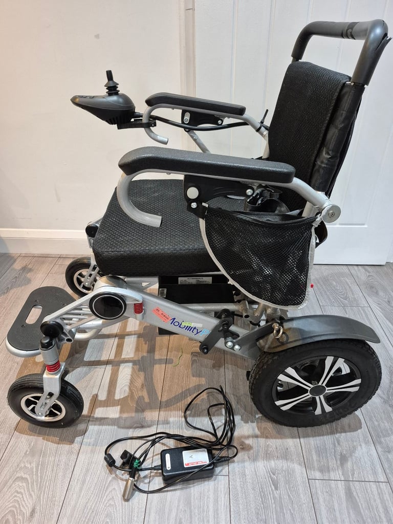Mobility plus powered wheelchair in working order