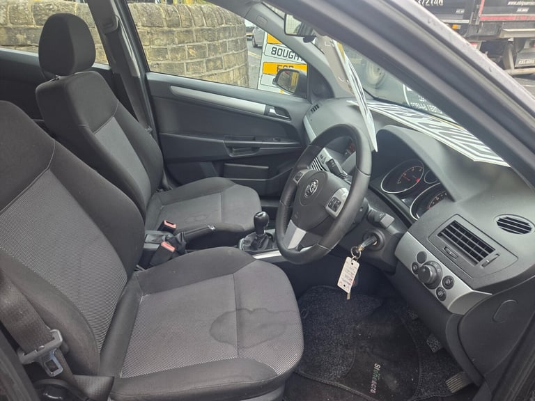 2009 Vauxhall Astra 1.7 CDTi 16V ecoFLEX Club [110] 5dr ESTATE Diesel Manual - Image 8