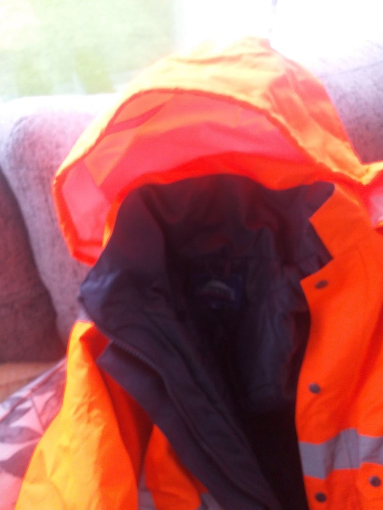 Winter breakdown recovery suit
