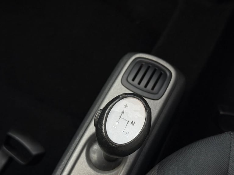 2010 smart fortwo Passion mhd 2dr Softouch Auto [2010] COUPE PETROL Automatic