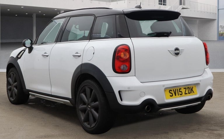 2015 MINI Countryman 1.6 Cooper S ALL4 5dr Automatic **ONE OWNER*ONLY 37000 MILES FROM NEW** HATC...