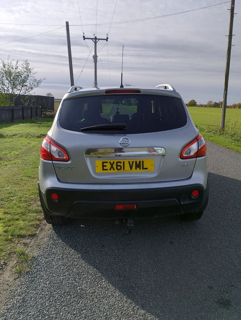 Nissan, QASHQAI, Hatchback, 2011, Manual, 1995 (cc), 5 doors 4WD