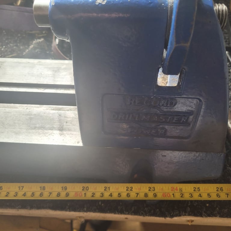 Record wood lathe