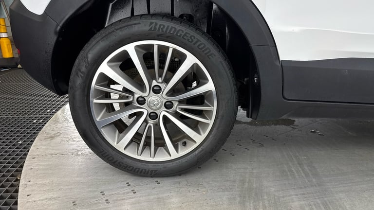 2020 Vauxhall Crossland X 1.2T [110] Griffin 5dr [6 Spd] [Start Stop] HATCHBACK PETROL Manual