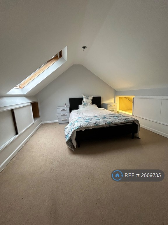 1 bedroom in Laxton Walk, Cheltenham, GL51 (#2669735)