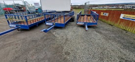 Tractor watson sheep feed trailer with removable feed barriers 