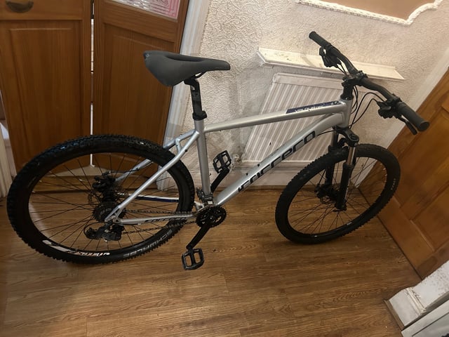 Carrera Valour Disc mountain (20”, New Version) in fabulous