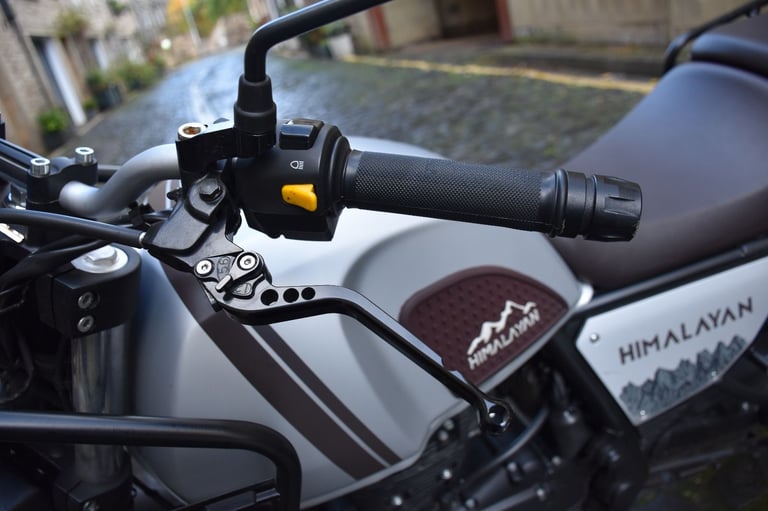 Royal Enfield, HIMALAYAN, 2024, 411 (cc), still under RE warranty & RSA,  offers considered