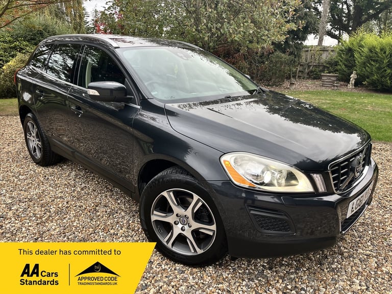 VOLVO XC60 2.4 D5 SE Lux 2011