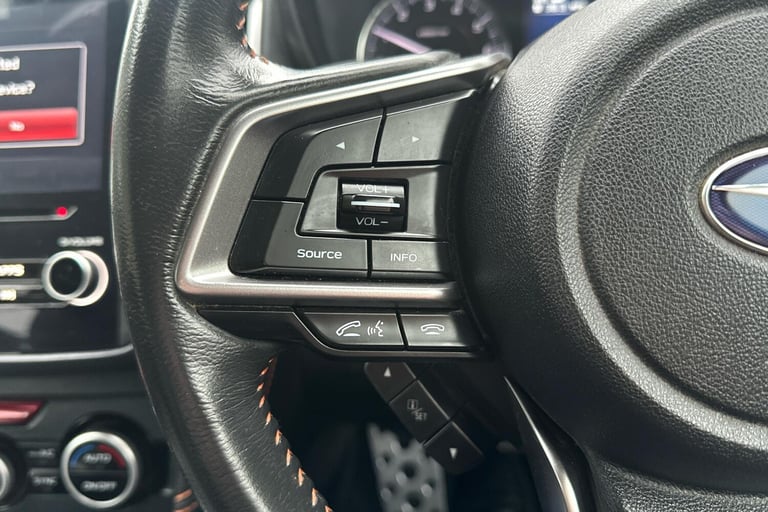  Subaru Xv 2.0i Se Suv 5dr Petrol Lineartronic 4wd Euro 6 s/s 156 Ps Petrol