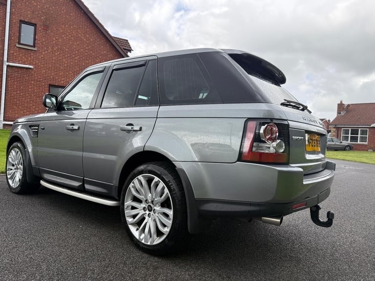 2013 Land Rover Range Rover Sport 3.0 TDV6 HSE 