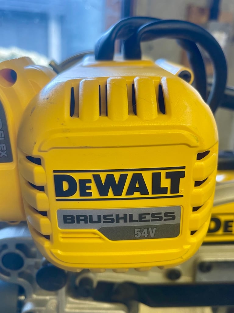 DeWalt DCS727N 54V XR Flexvolt 250mm Double Bevel Slide Mitre Saw (Body Only)