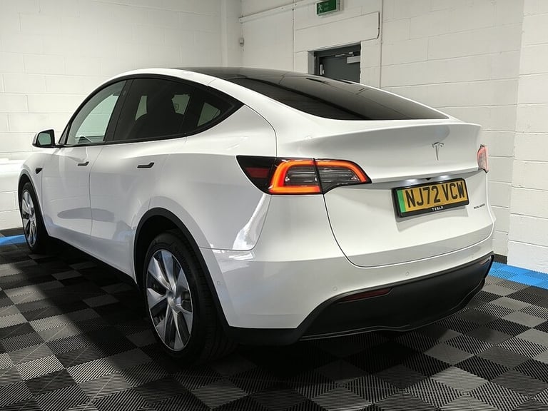 2022 Tesla Model Y Long Range AWD 5dr Auto MPV ELECTRIC Automatic