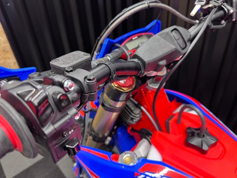 2026 BETA RR 350 RACE 4 STROKE ENDURO BIKE 