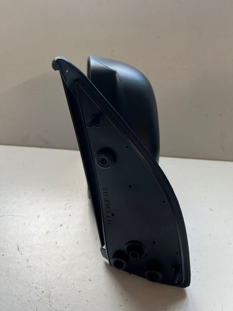 TOYOTA HIACE DOOR WING MIRROR ASSEMBLY NEW  BLACK FINISH PASSENGER SIDE LEFT