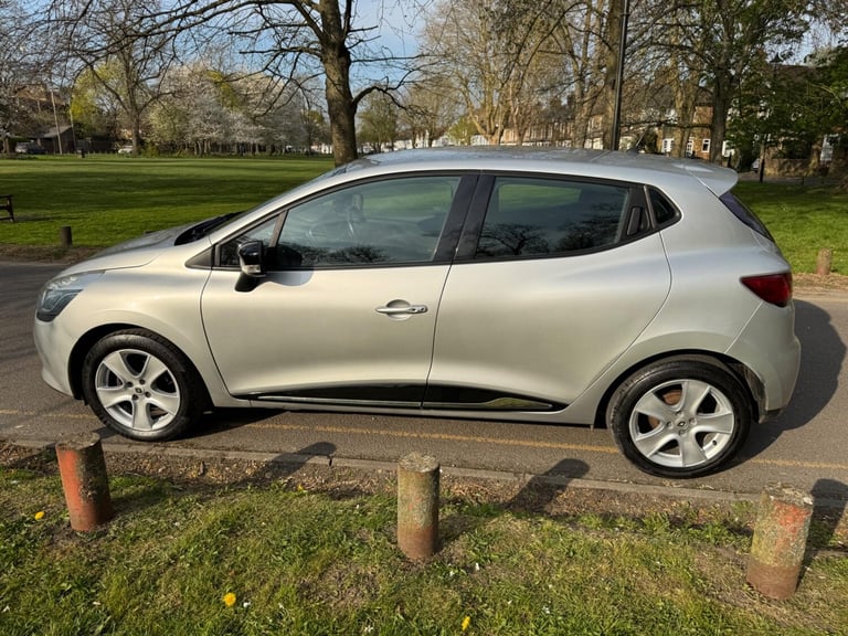 2016 Renault Clio 1.2 16V Dynamique Nav Euro 6 5dr HATCHBACK Petrol Manual