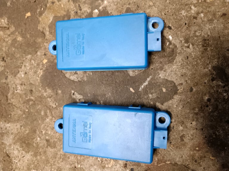 Mini one R52 antenna alarm sensor control modules, good condition 