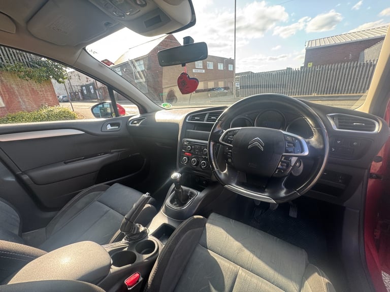 2012 Citroen C4 1.6 HDi VTR+ 5dr HATCHBACK Diesel Manual - Image 13