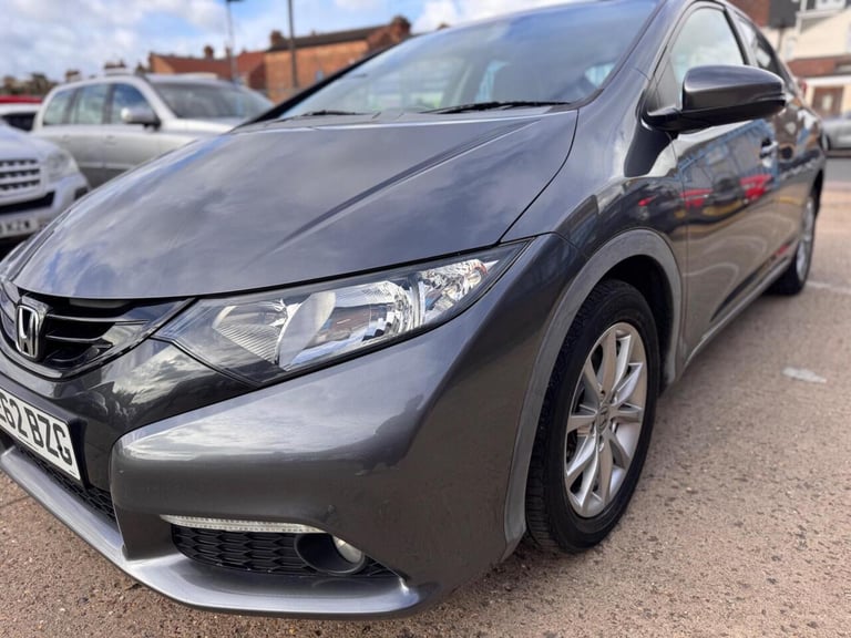 2012 Honda Civic Hatchback (2011 - 2015) Hatchback Petrol Manual