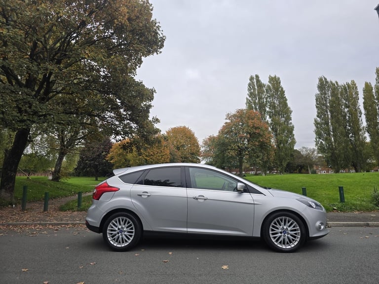 2011 Ford Focus 1.6 EcoBoost Titanium 5dr HATCHBACK Petrol Manual