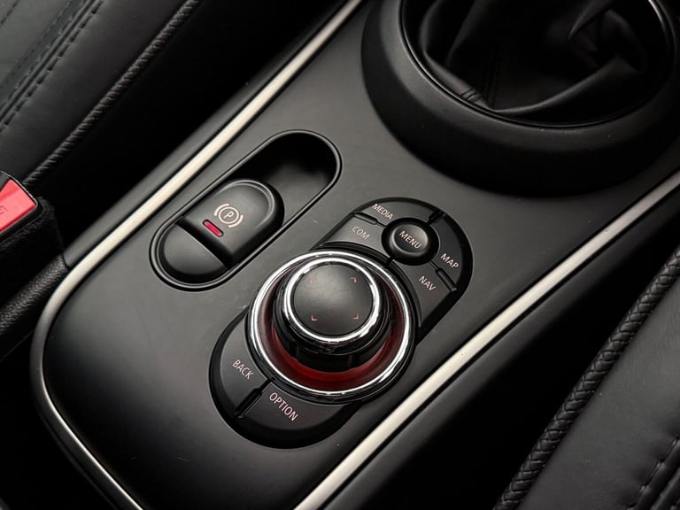 2021 MINI Countryman 1.5 Cooper S E Exclusive ALL4 PHEV 5dr Auto HATCHBACK PETROL/ELECTRIC Automatic