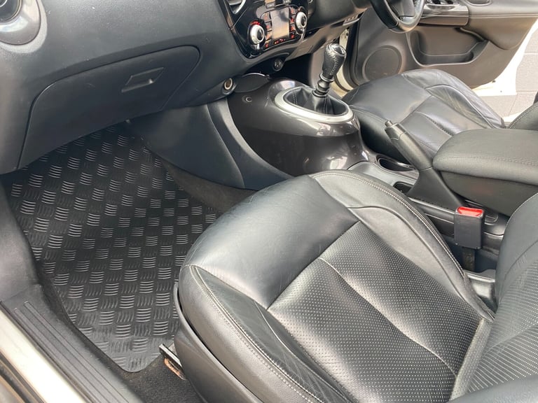 2014 Nissan Juke 1.5 dCi Tekna 5dr HATCHBACK Diesel Manual