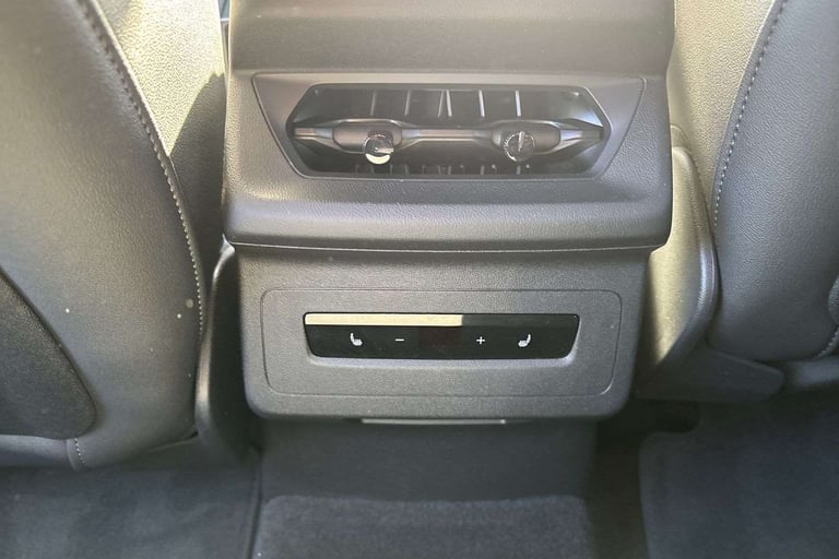 2024 Audi Q6 e-tron 225kW Performance 100kWh Edition 1 5dr Auto Estate Electric Automatic