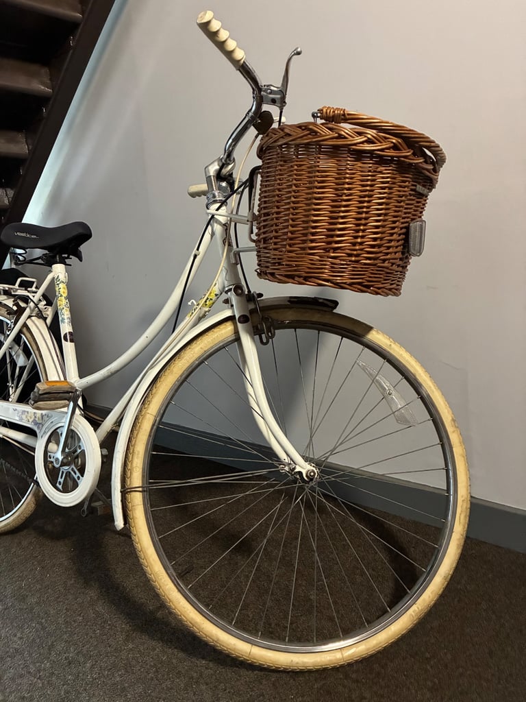 Vintage RALEIGH ‘Caprice’ Bike - With Basket, Lock and New Lights