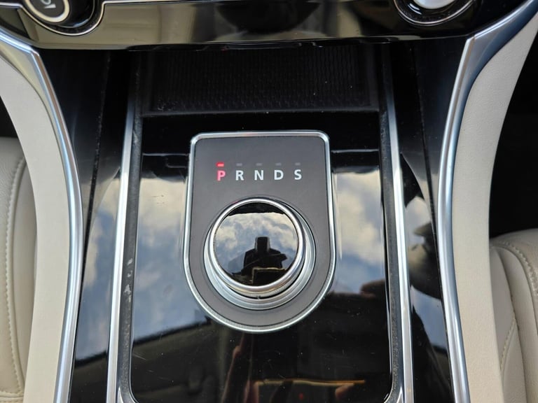 2016 Jaguar XE 2.0d Prestige Auto Euro 6 (s/s) 4dr Saloon Diesel Automatic