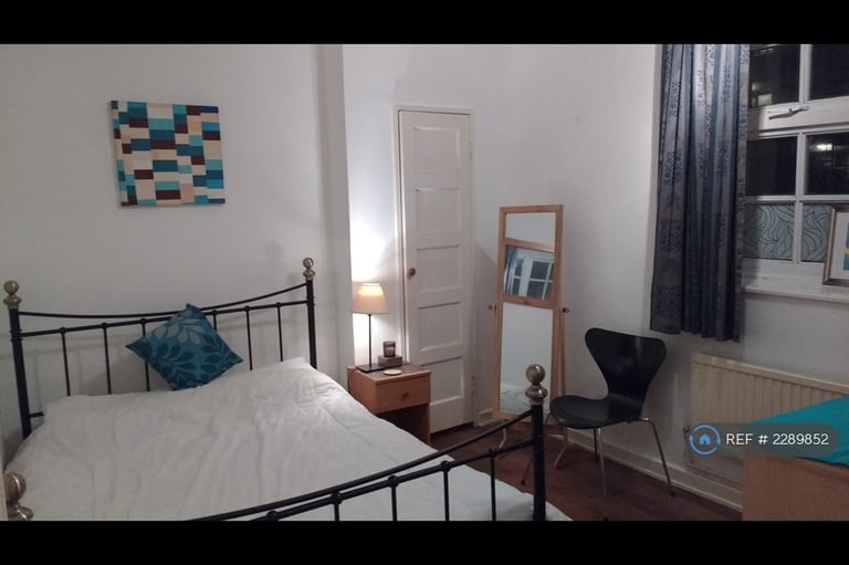 image for 2 bedroom flat in London, London, WC1H (2 bed) (#2289852)