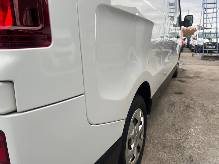 2022 Renault Trafic LL30 Blue dCi 130 Business+ Van PANEL VAN Diesel Manual