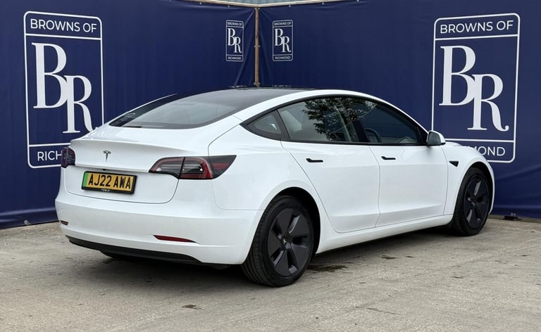 2022 Tesla Model 3 Saloon 4dr Electric Auto RWD (241 bhp) Saloon Electric Automatic
