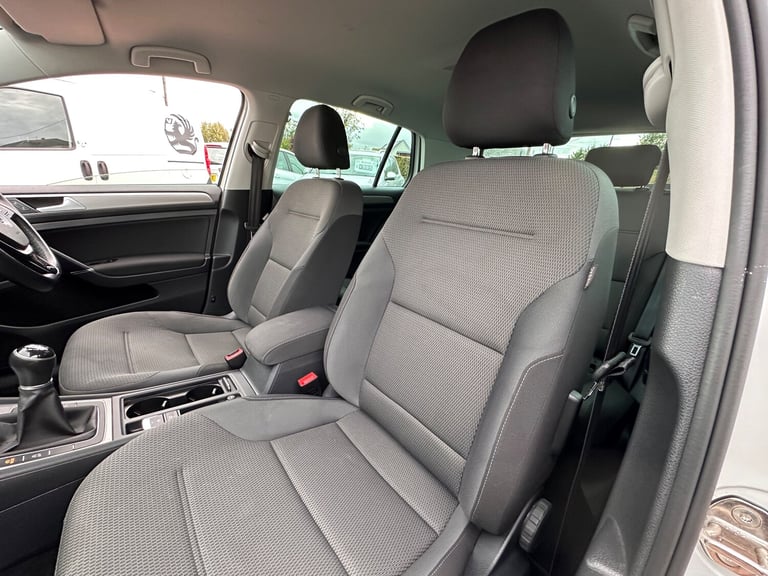 2015 Volkswagen Golf 1.4 TSI BlueMotion Tech Match Hatchback 5dr Petrol Manual