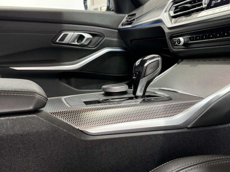 2020 BMW 3 Series 2.0 330e 12kWh M Sport Auto Euro 6 (s/s) 4dr SALOON Petrol/Electric Hybrid Auto...