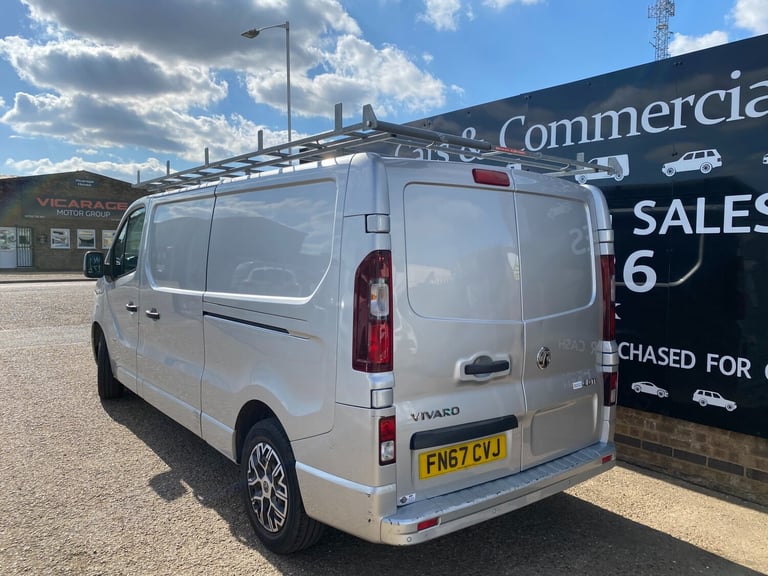 2017 Vauxhall Vivaro 2900 1.6CDTI 120PS SPORTIVE L2 LWB PANEL VAN 54K FULL SERVICE 12M MOT AC CR ...