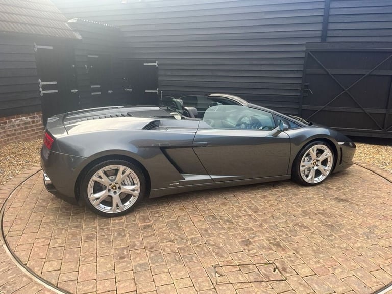 2011 Lamborghini Gallardo 5.2 V10 SPYDER 2d LP560-4 Convertible Petrol Semi Automatic