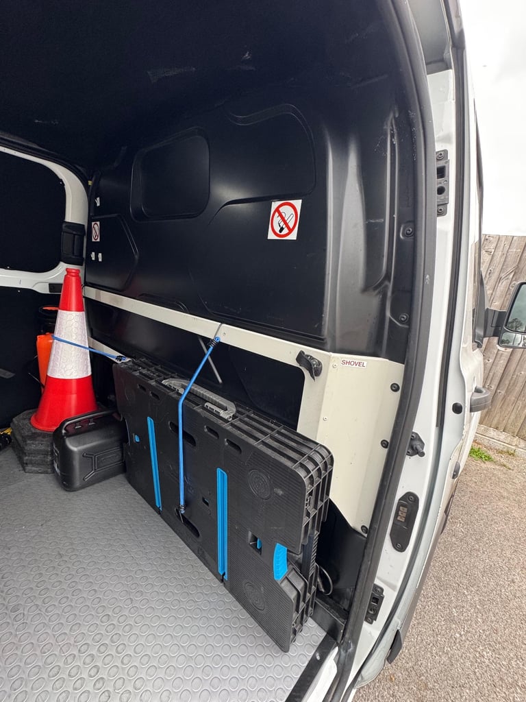 Mobile detailing Van Ford, TRANSIT CUSTOM, Panel Van, 2016, Manual, 1996 (cc)