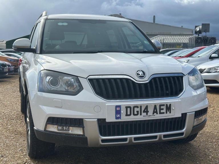 image for 2014 Skoda Yeti 2.0 TDI Elegance Outdoor 4WD Euro 5 5dr HATCHBACK Diesel Manual