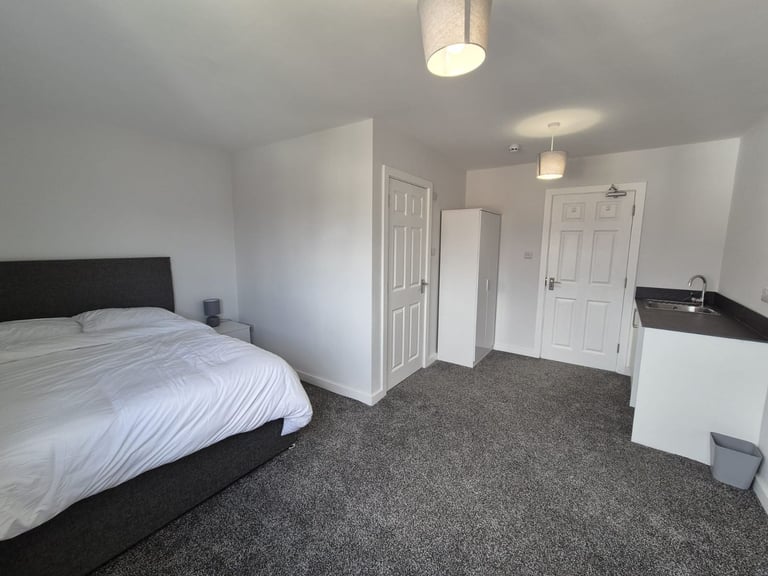 Rooms with ensuite to rent £585PCM *ALL BILLS INCLUDED*