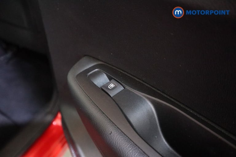 2019 Renault Kadjar 1.3 TCE Iconic 5dr HATCHBACK PETROL Manual