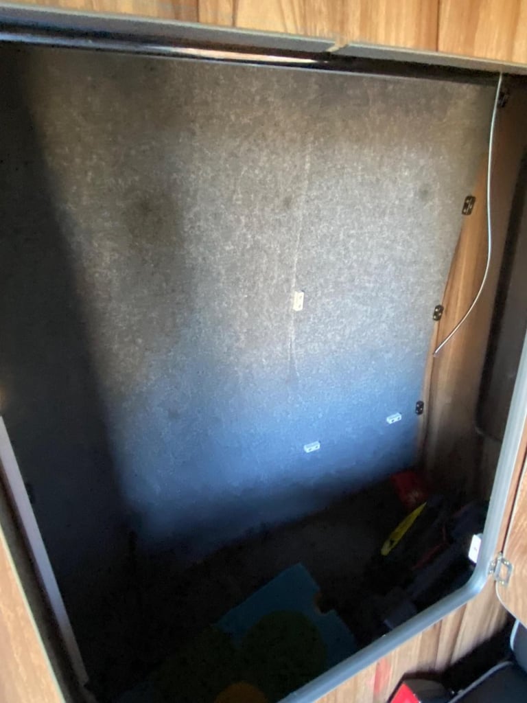 2010 Volkswagen Transporter 5 Belts, 4 Berth Campervan